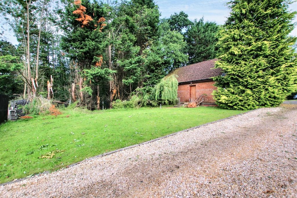 Property photo 2 of 5 2