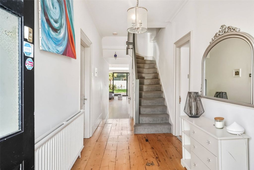 Property photo 3 of 15 Picture No. 03