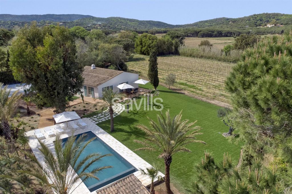Property photo 1 of 19 Elegant Single-Storey Villa In The Heart Of The Vineyards, A Short Walk From Pampelonne Beach