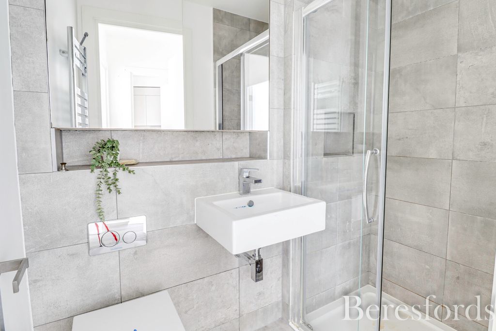 Property photo 2 of 11 Picture No. 04