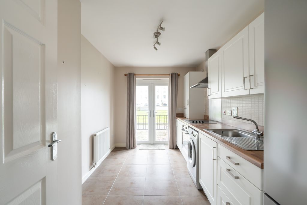 Property photo 3 of 16 Property Image 3