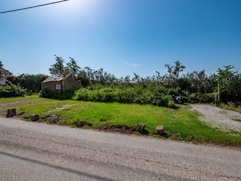 Property photo 3 of 11