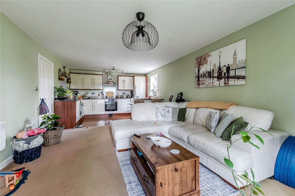 Property photo 2 of 9 Picture No. 04