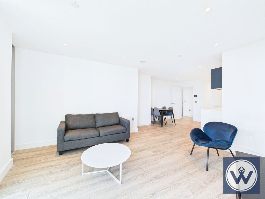 Property photo 3 of 25