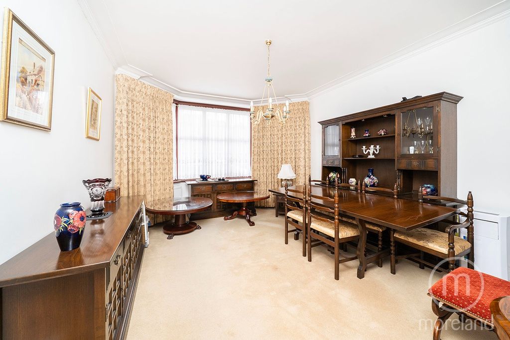 Property photo 2 of 16 4354814