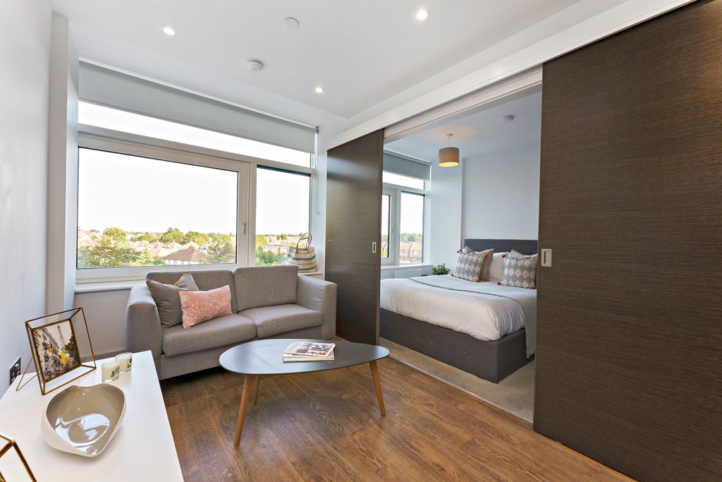 Property photo 1 of 9