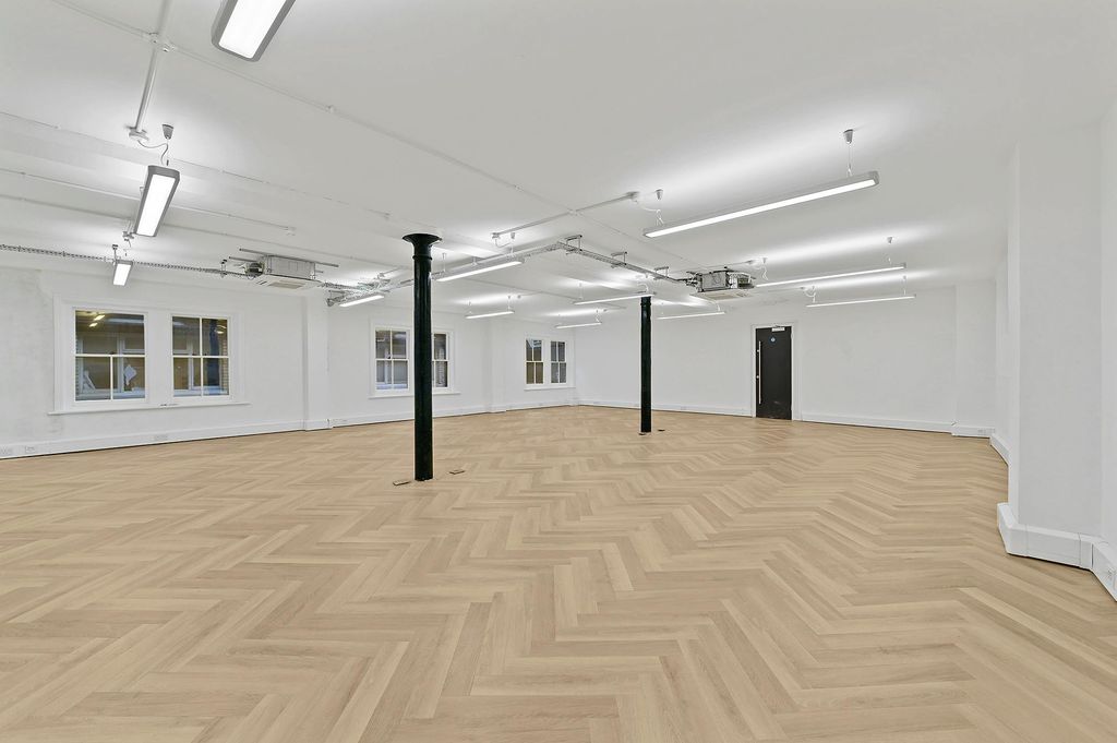 Property photo 2 of 6 Olbc151Curtainroad2.Jpg