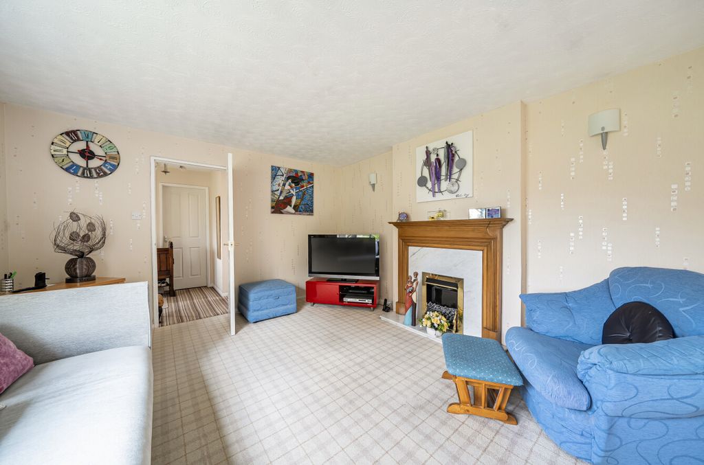 Property photo 3 of 28 1434697-27-69Cbc6...