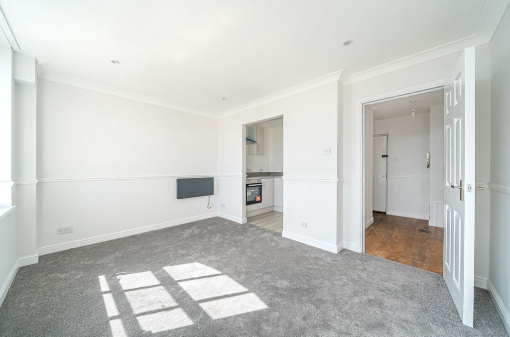Property photo 2 of 10 1498932 (6)