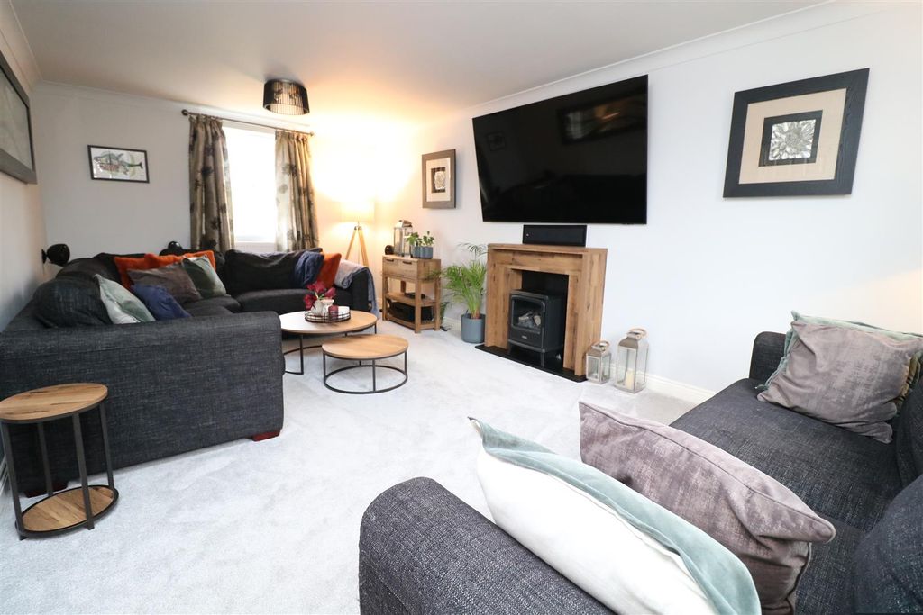 Property photo 3 of 24 Img_5185.Jpg