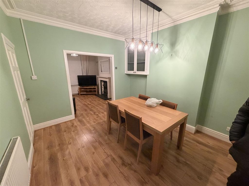 Property photo 3 of 18 Tempimageblzyqj.Jpg