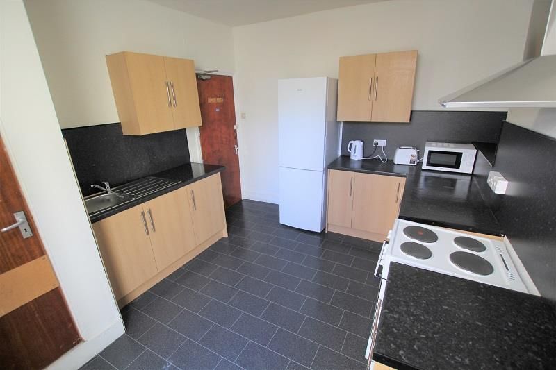 6 bed shared accommodation to rentRheidol Terrace, Aberystwyth SY23 photo 5