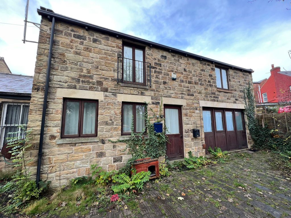 Property photo 1 of 9