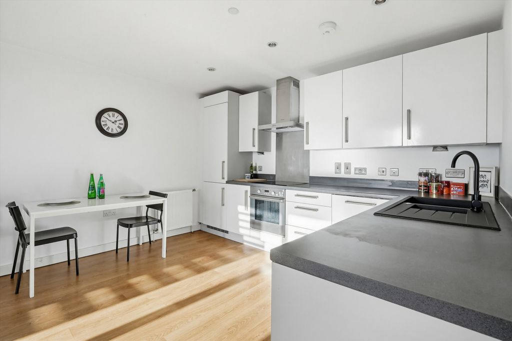 Property photo 1 of 12 Image