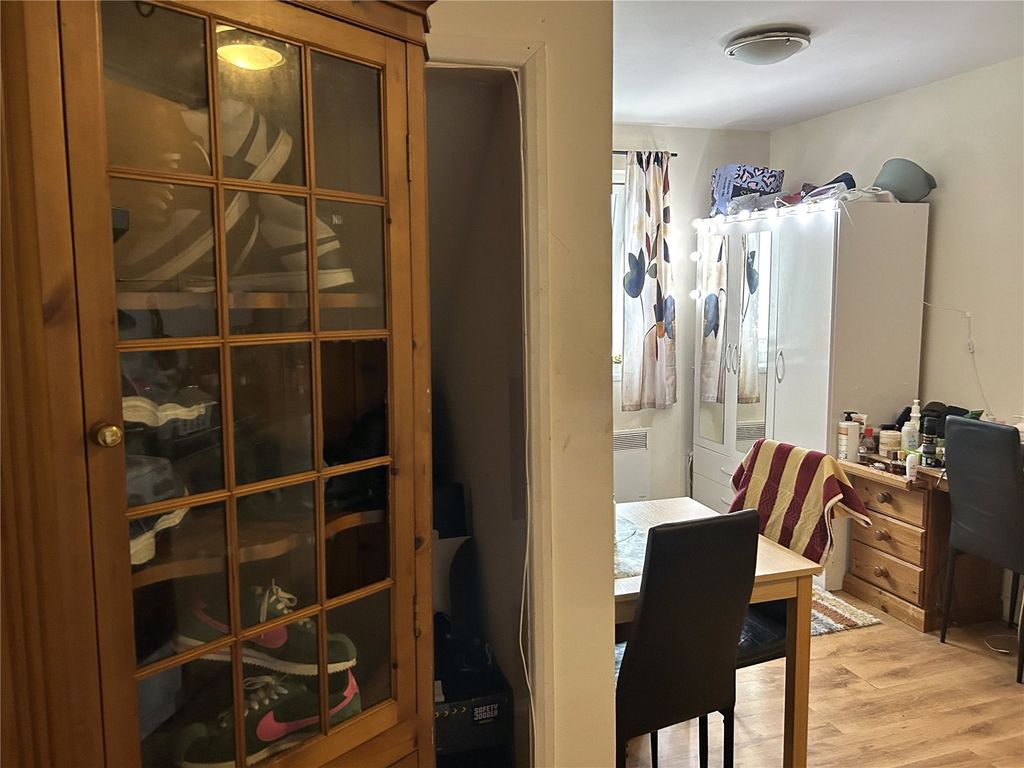 Property photo 3 of 3 Picture No. 13