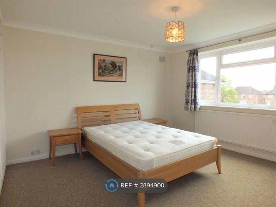 Property photo 3 of 6