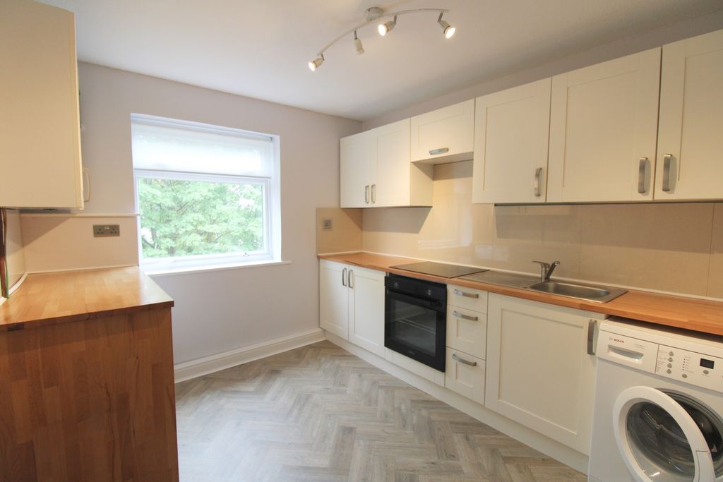 Property photo 2 of 7 Img_4498