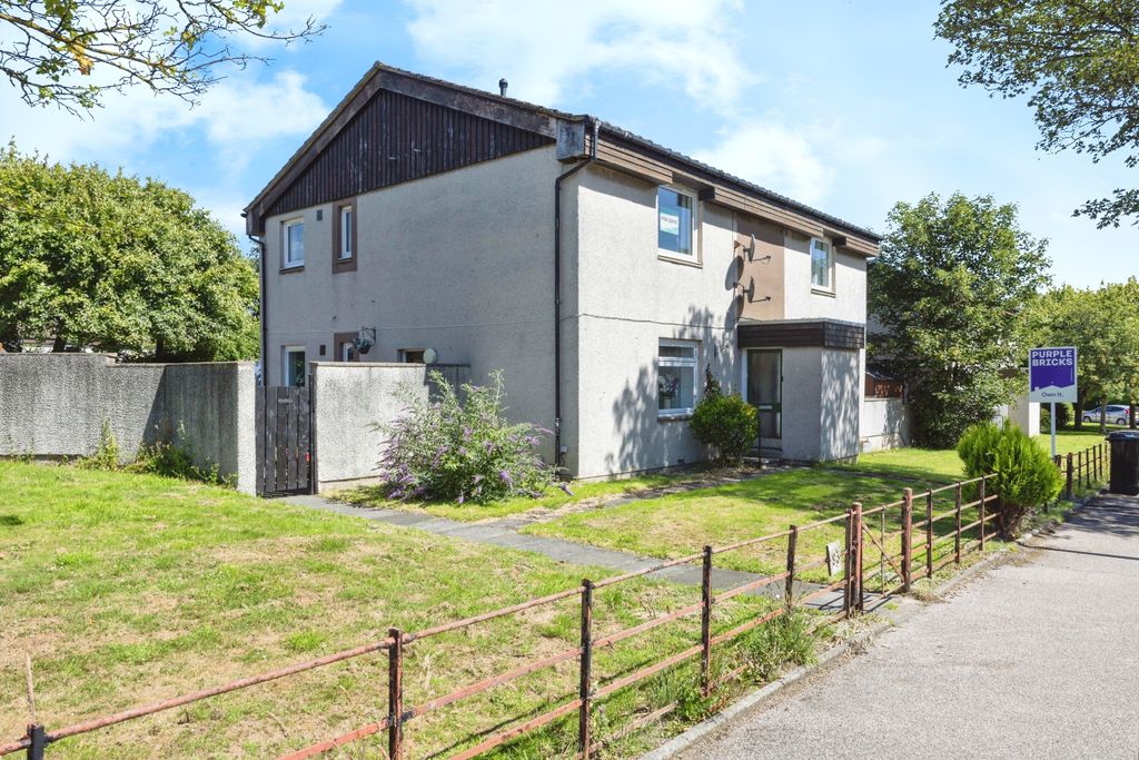 Property photo 3 of 15