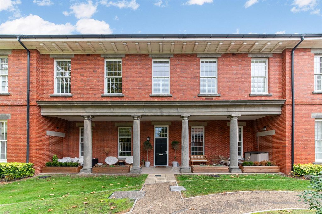 Property photo 1 of 12 Janeford Court,3-41.Jpg