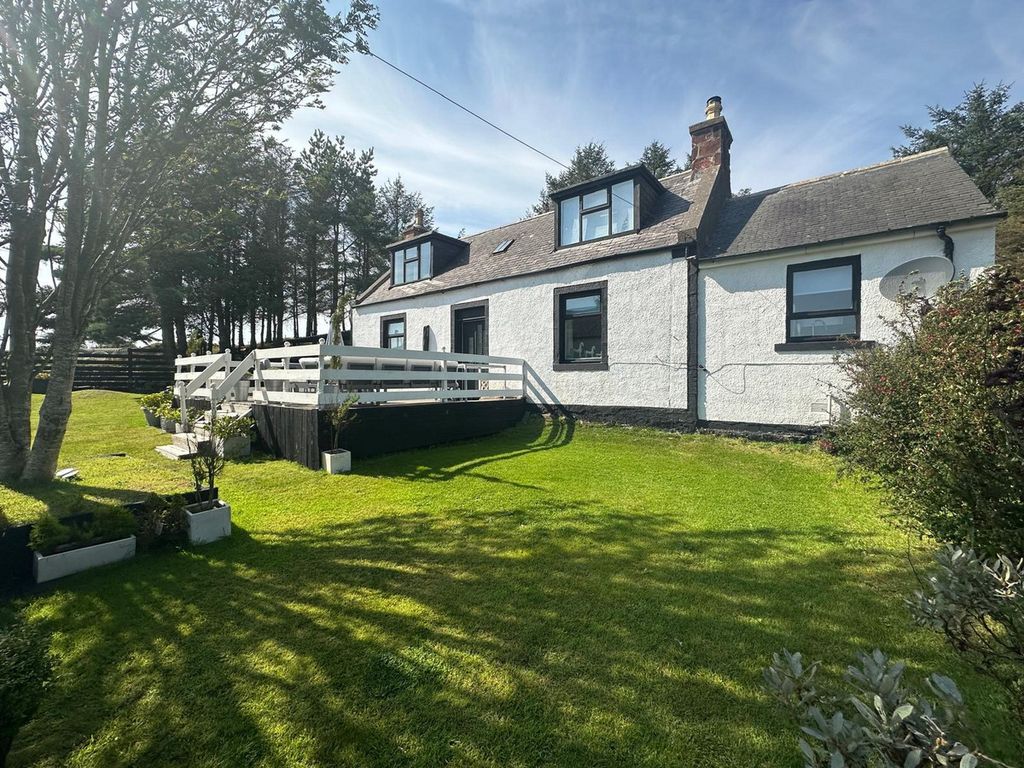 Property photo 1 of 37