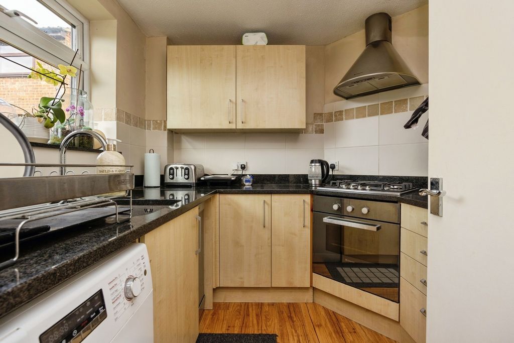 Property photo 2 of 15 Pbox-Img.Jpg