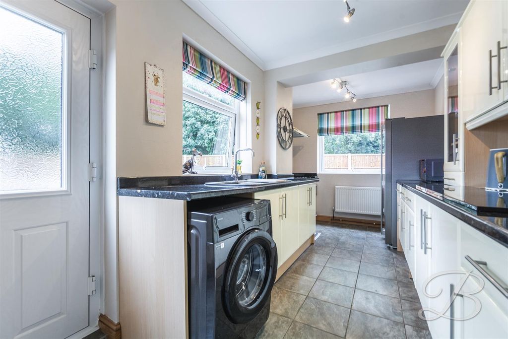 Property photo 3 of 30 CC14.Jpg