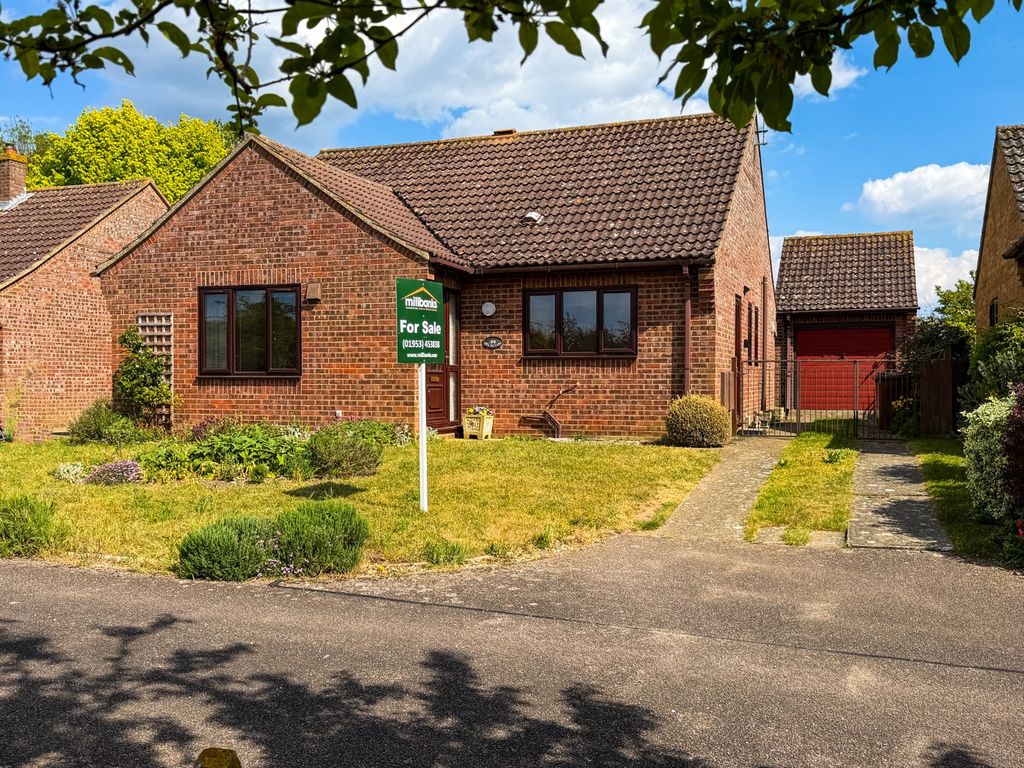 Property photo 1 of 13 4495052