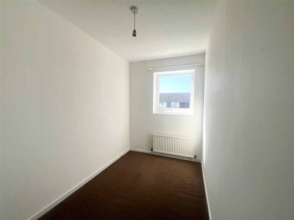 Property photo 3 of 6 Picture No. 23