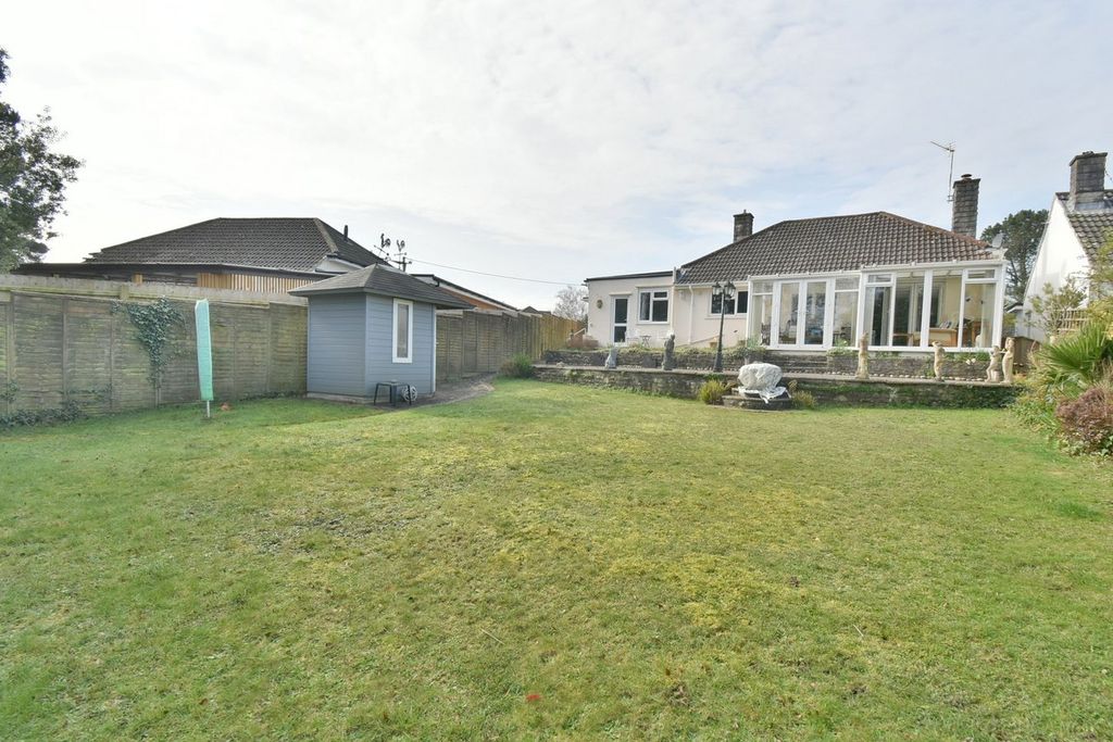 Property photo 2 of 24