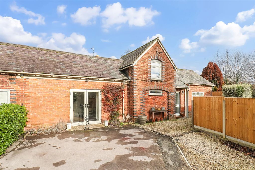 Property photo 1 of 14 Ph70_6377003.Jpg