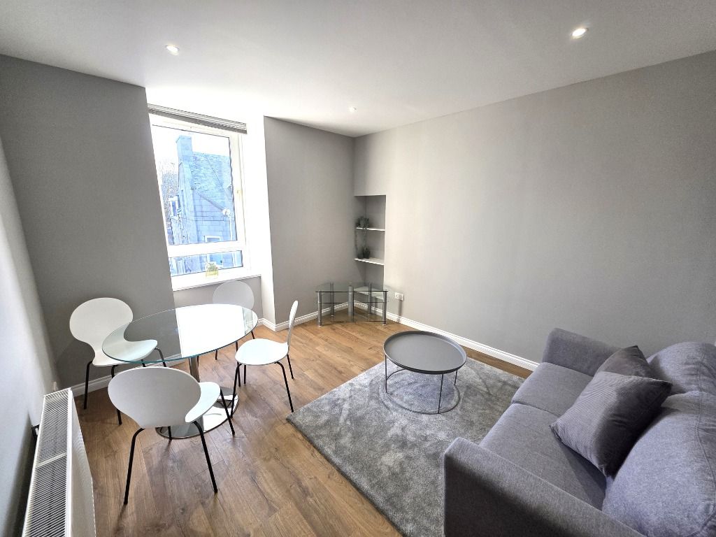 Property photo 1 of 12 Photo 1