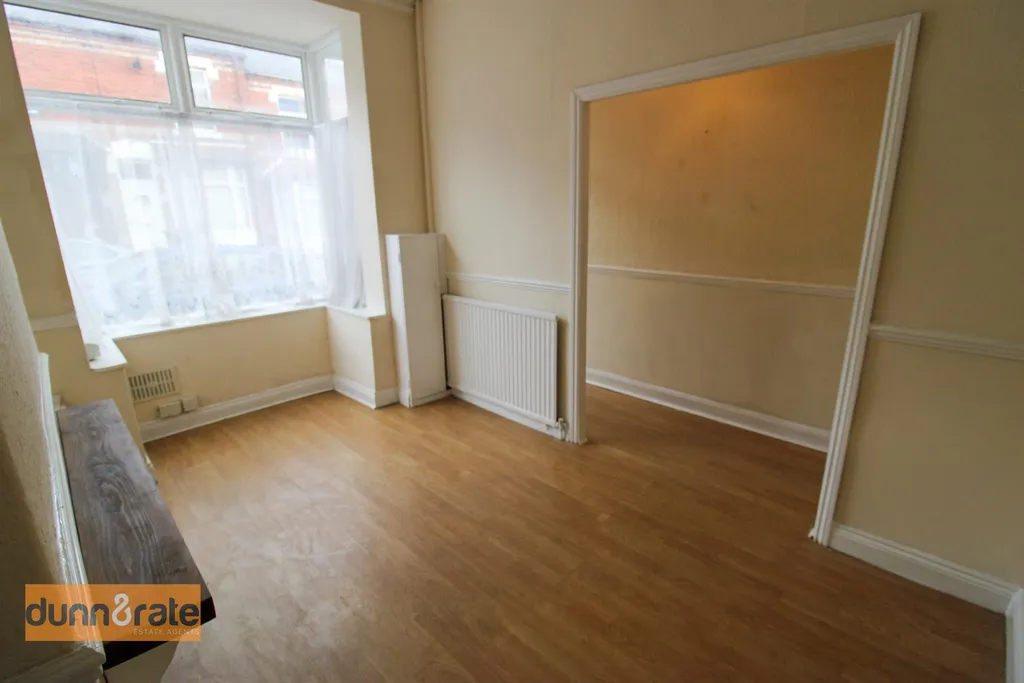 House in Stoke-on-Trent, Sneyd Green - More