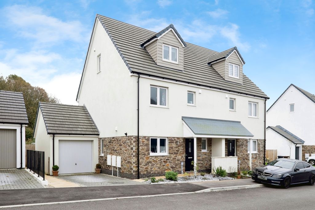 Property photo 1 of 17 Photo