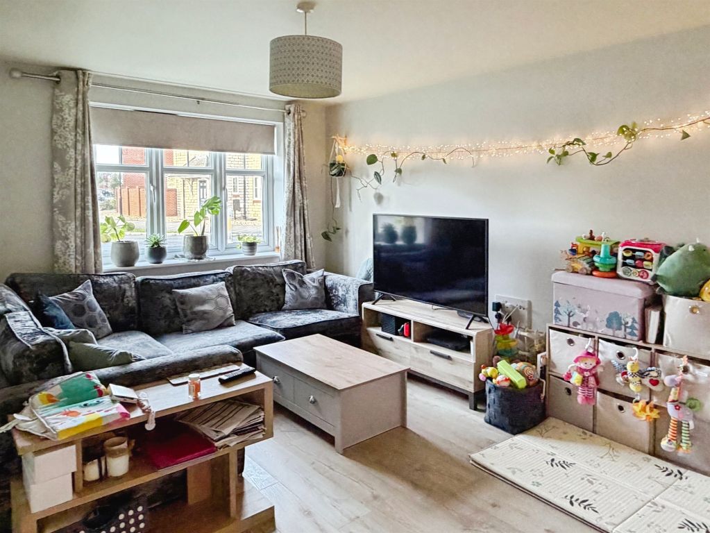 Property photo 3 of 10