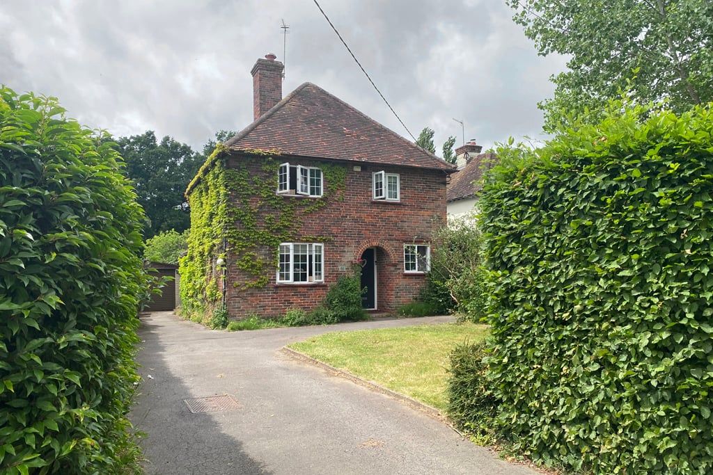 Property photo 1 of 29