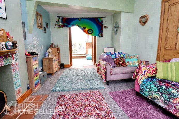 Property photo 3 of 12 Picture No. 10