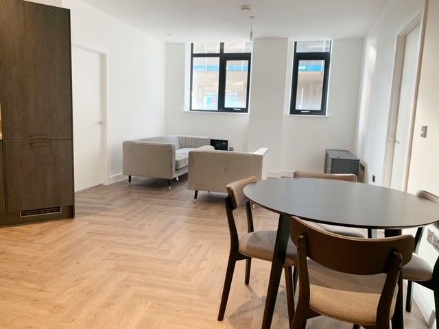 Property photo 2 of 7 Dining/Lounge