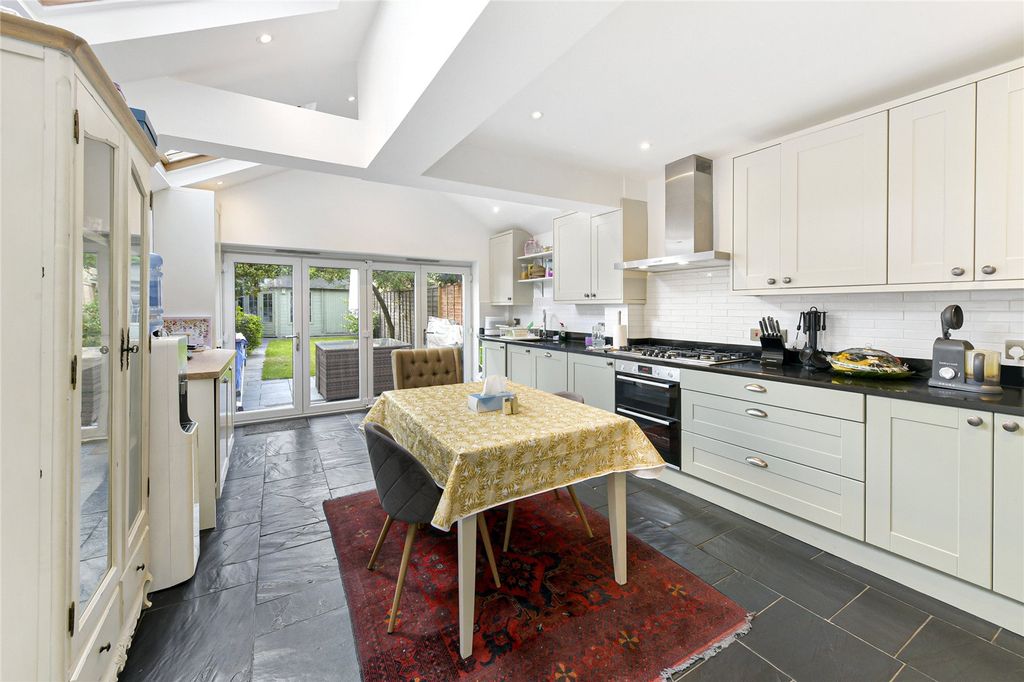 Property photo 2 of 13 Kitchen
