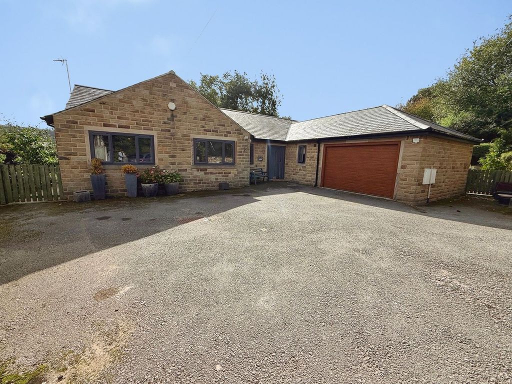 Property photo 1 of 27