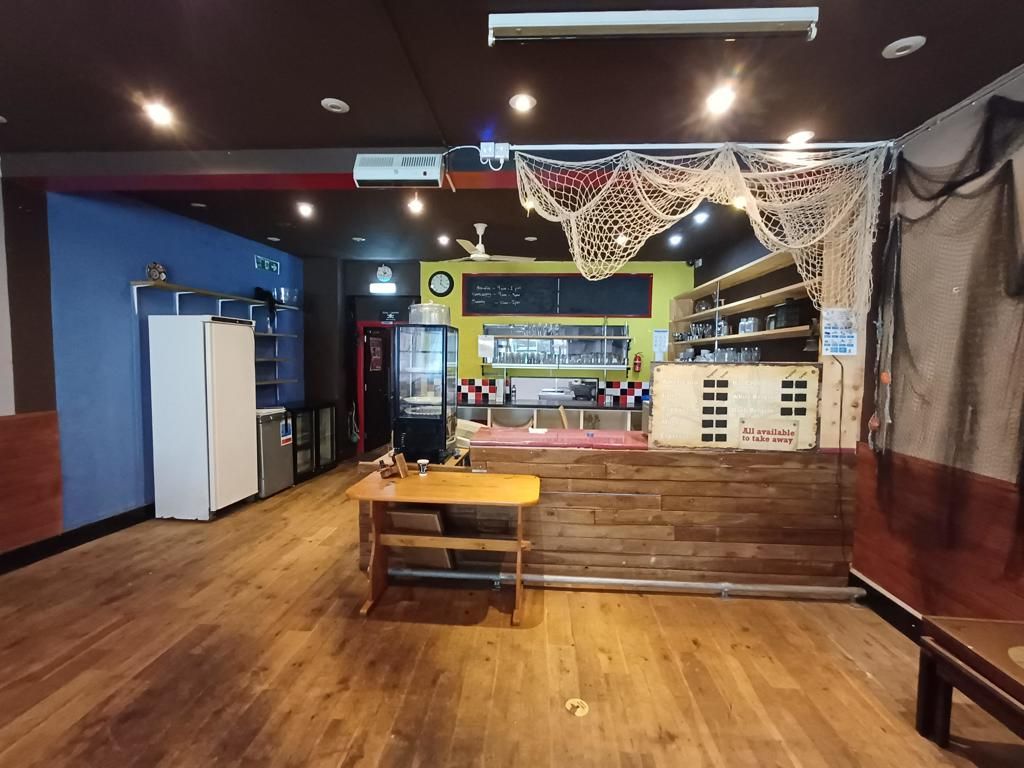 Property photo 3 of 9 Photo 4