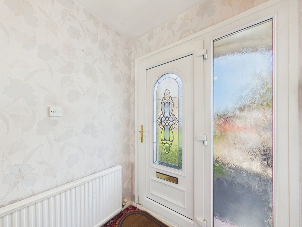 Property photo 2 of 30