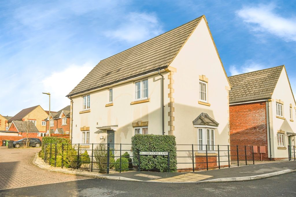 Property photo 1 of 16