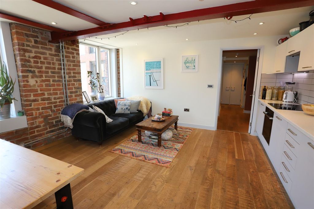 Property photo 3 of 13 Img_8819.Jpg