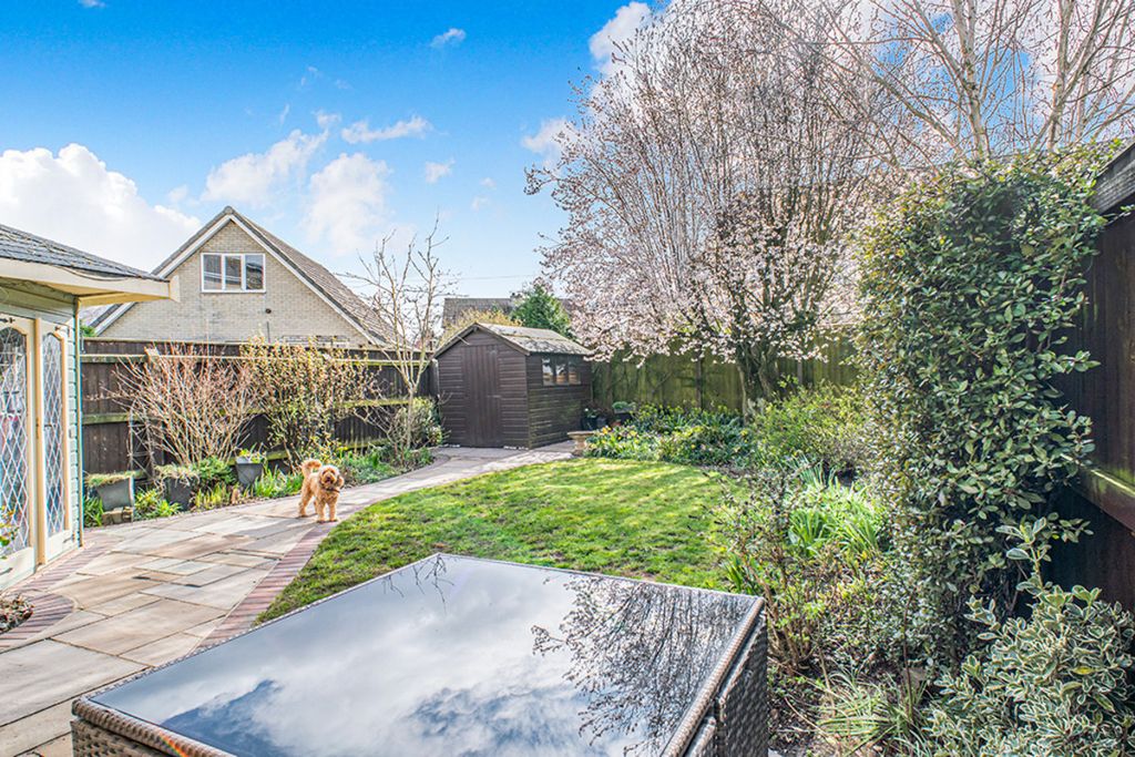 Property photo 3 of 17