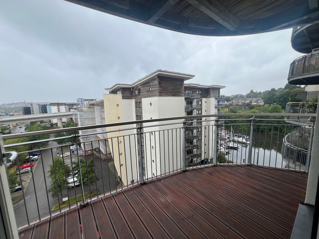 Property photo 1 of 8 Image
