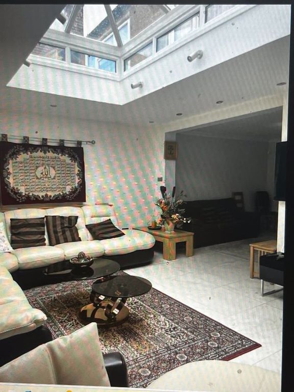 Property photo 2 of 14 Photo 2