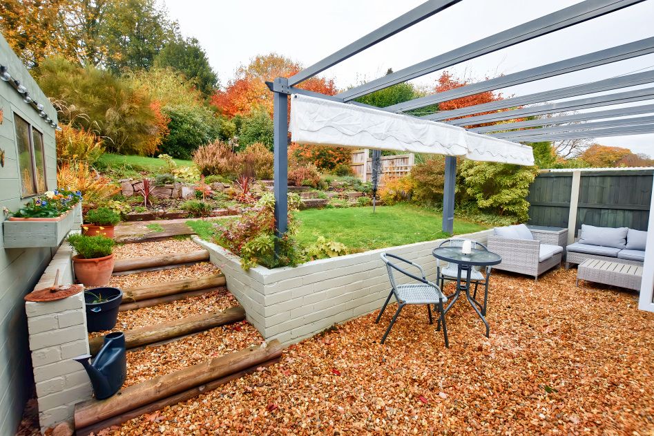 Property photo 2 of 18 Rear Garden 1