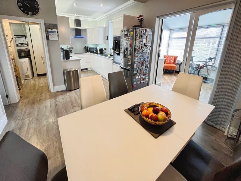 Property photo 3 of 19 Kitchen Diner