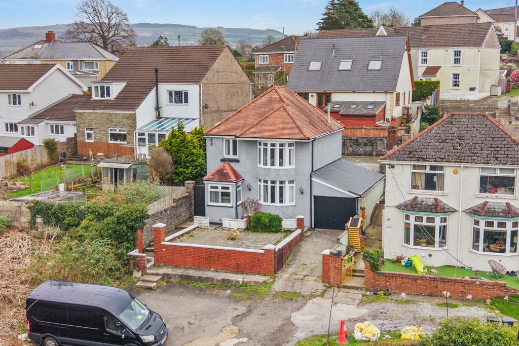 Property photo 1 of 26 Photo 1