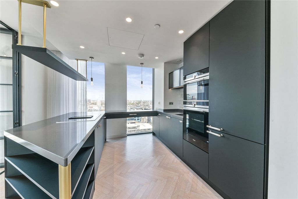 Property photo 3 of 22 N1303 Ocp